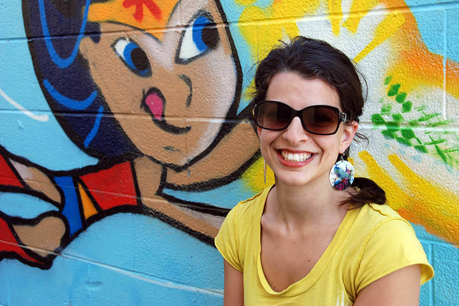 Anita Sarkeesian smiling